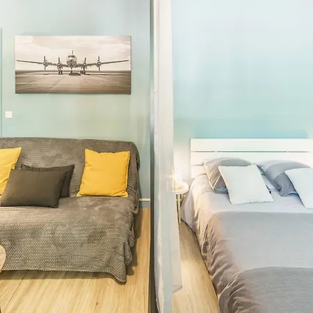 Cosy 108 - Centre - Stationnement - Gare Apartment