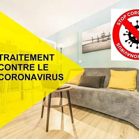 Cosy 108 - Centre - Stationnement - Gare Apartment *